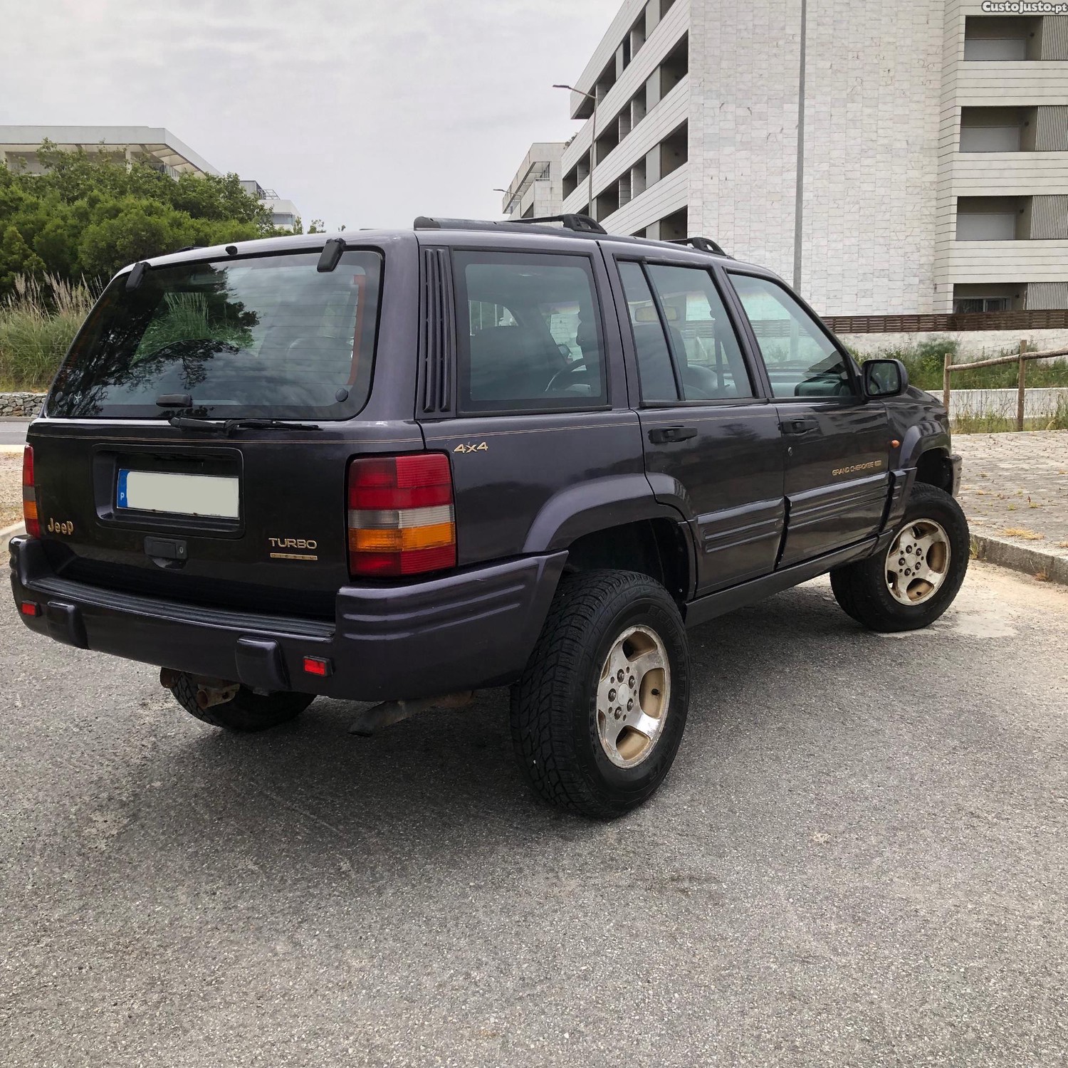 Jeep Grand Cherokee 2.5 TD Limited — fotografia 11