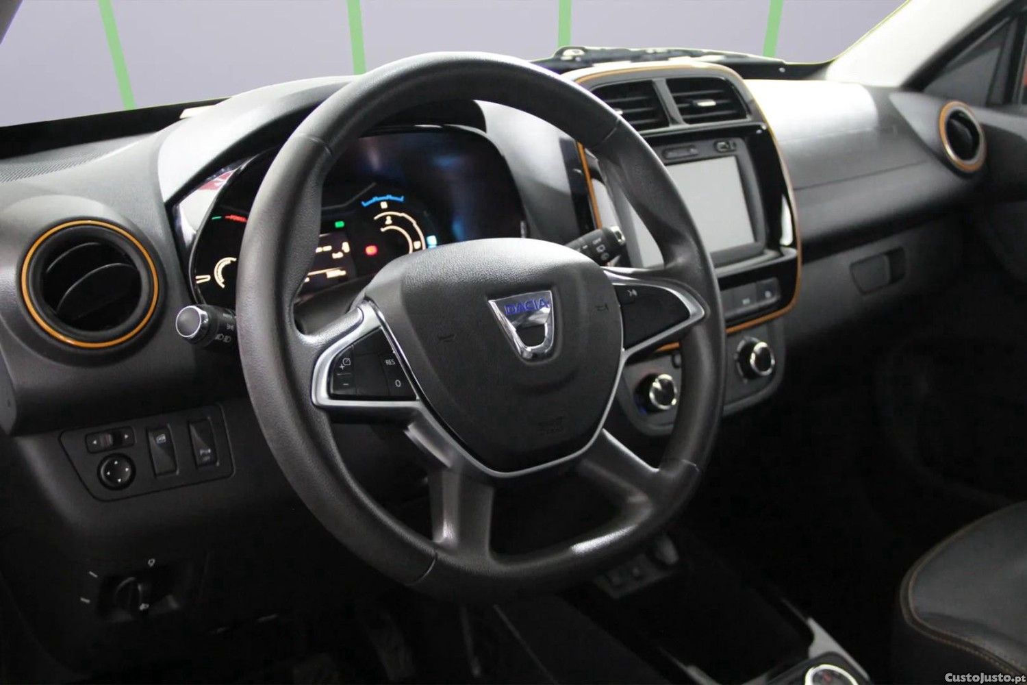Dacia Spring Comfort — fotografia 10