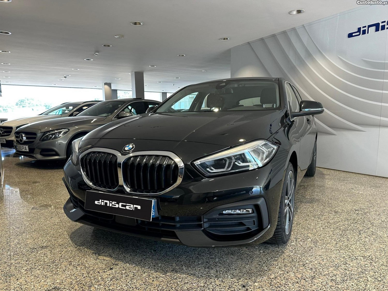 BMW 116 d Advantage Auto — fotografia 26