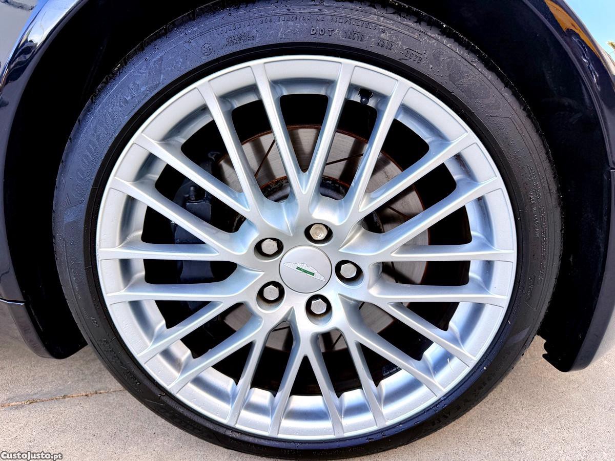 Aston Martin Vantage Sport Shift — fotografia 19