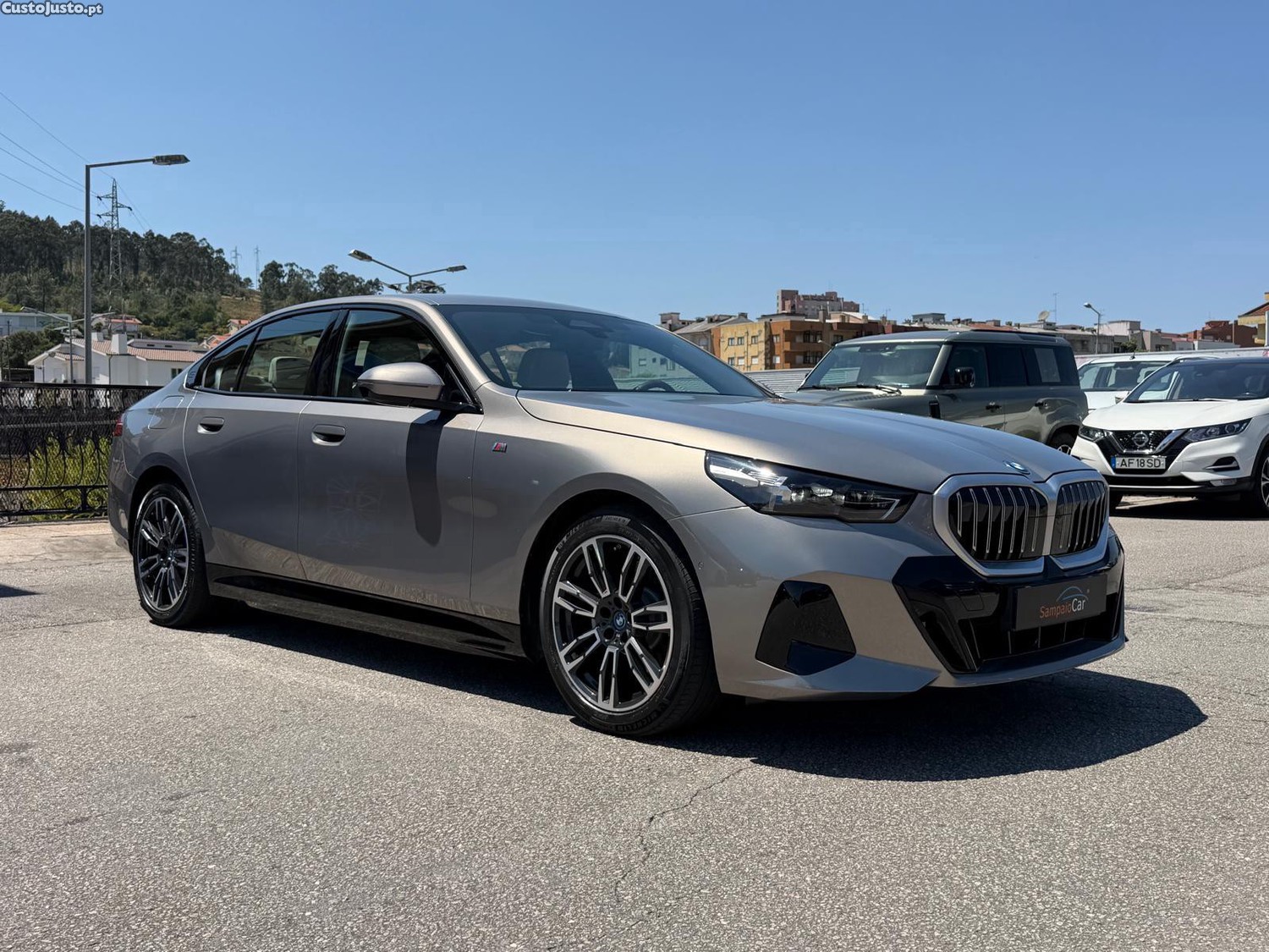 BMW 530 e Pack Desportivo M Pro — fotografia 21