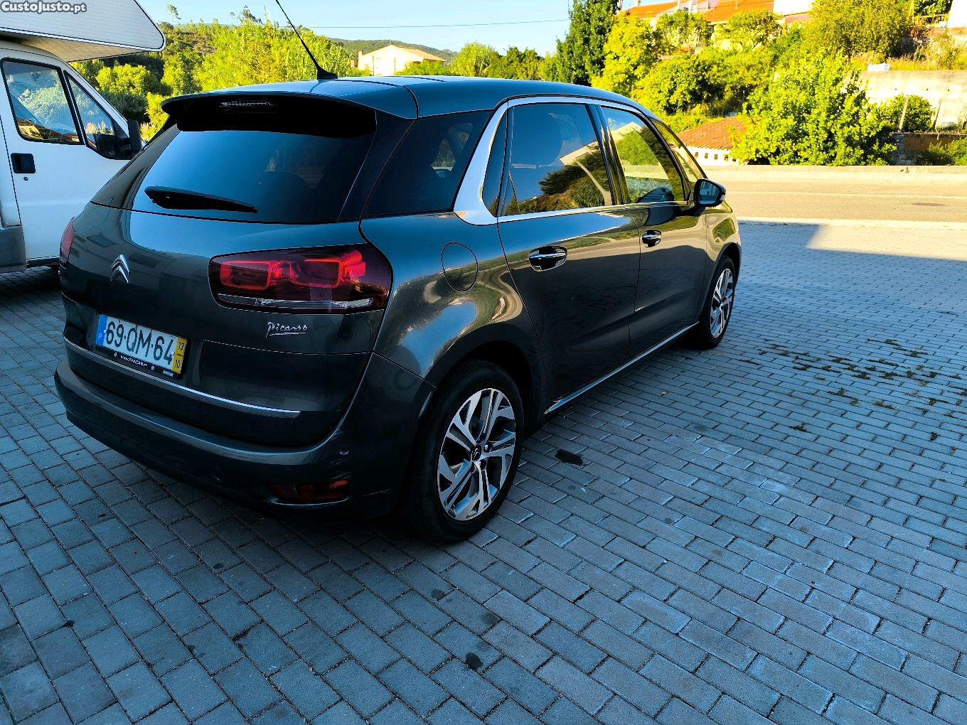 Citroën C4 Picasso Exclusive — fotografia 10