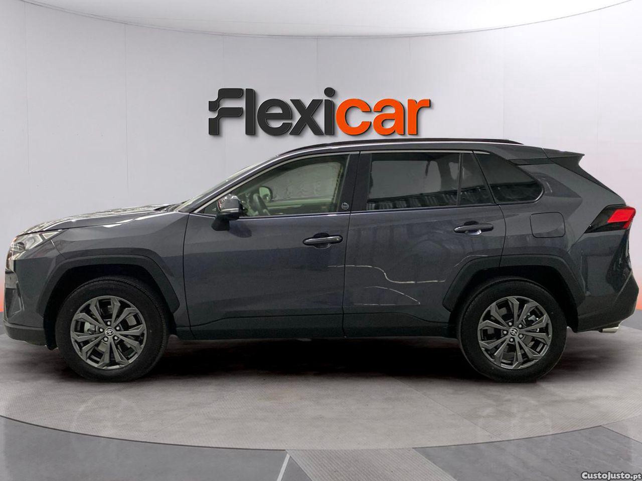 Toyota RAV4 Collection — fotografia 18