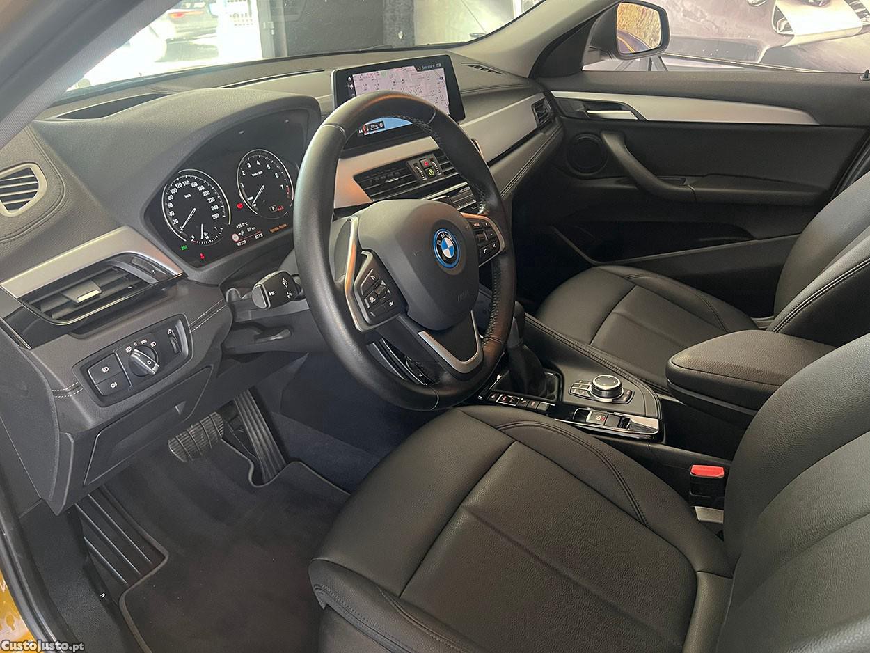 BMW X2 25 e xDrive Advantage — fotografia 19