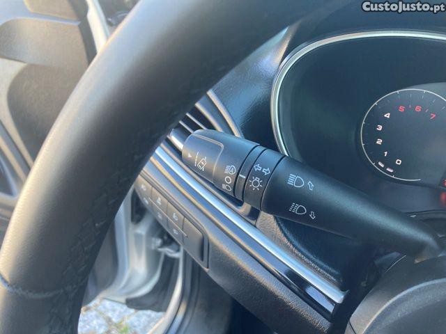 Fiat Tipo 1.3 MultiJet Life — fotografia 14