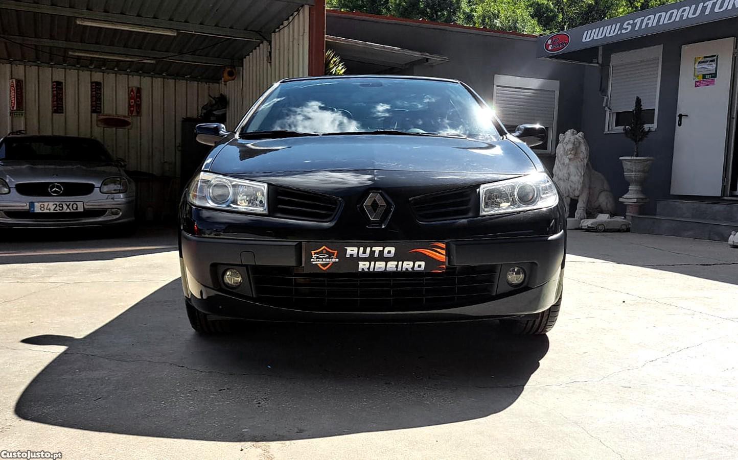 Renault Mégane 1.5 DCI - 07 foto 2