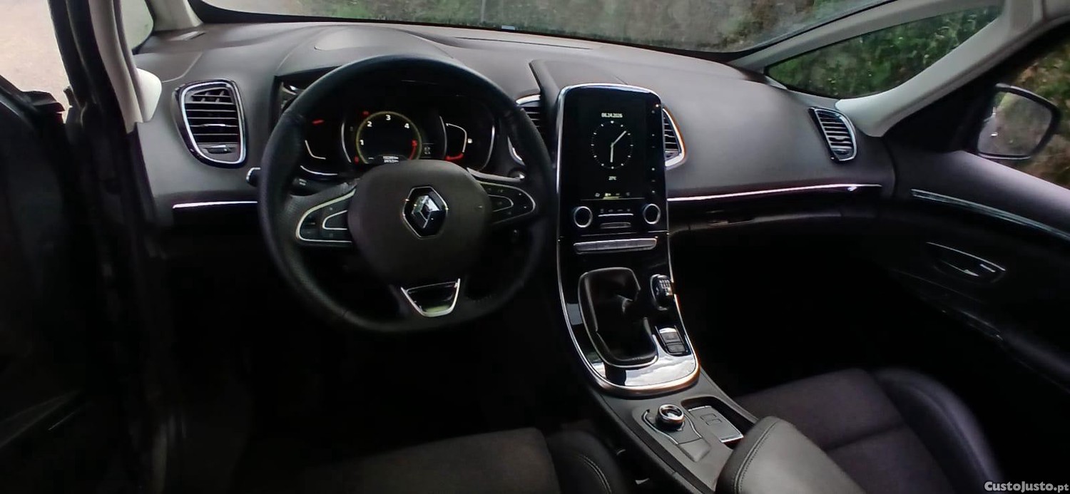 Renault Espace 7 lugares — photo 2
