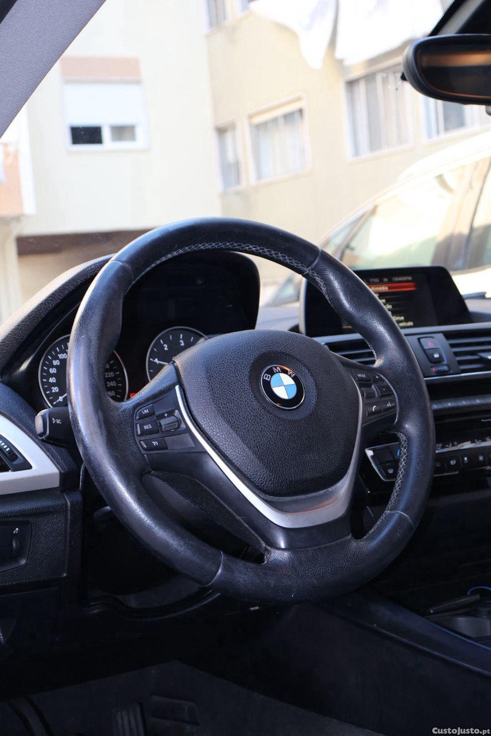 BMW 116 D Cx Automática — fotografia 11