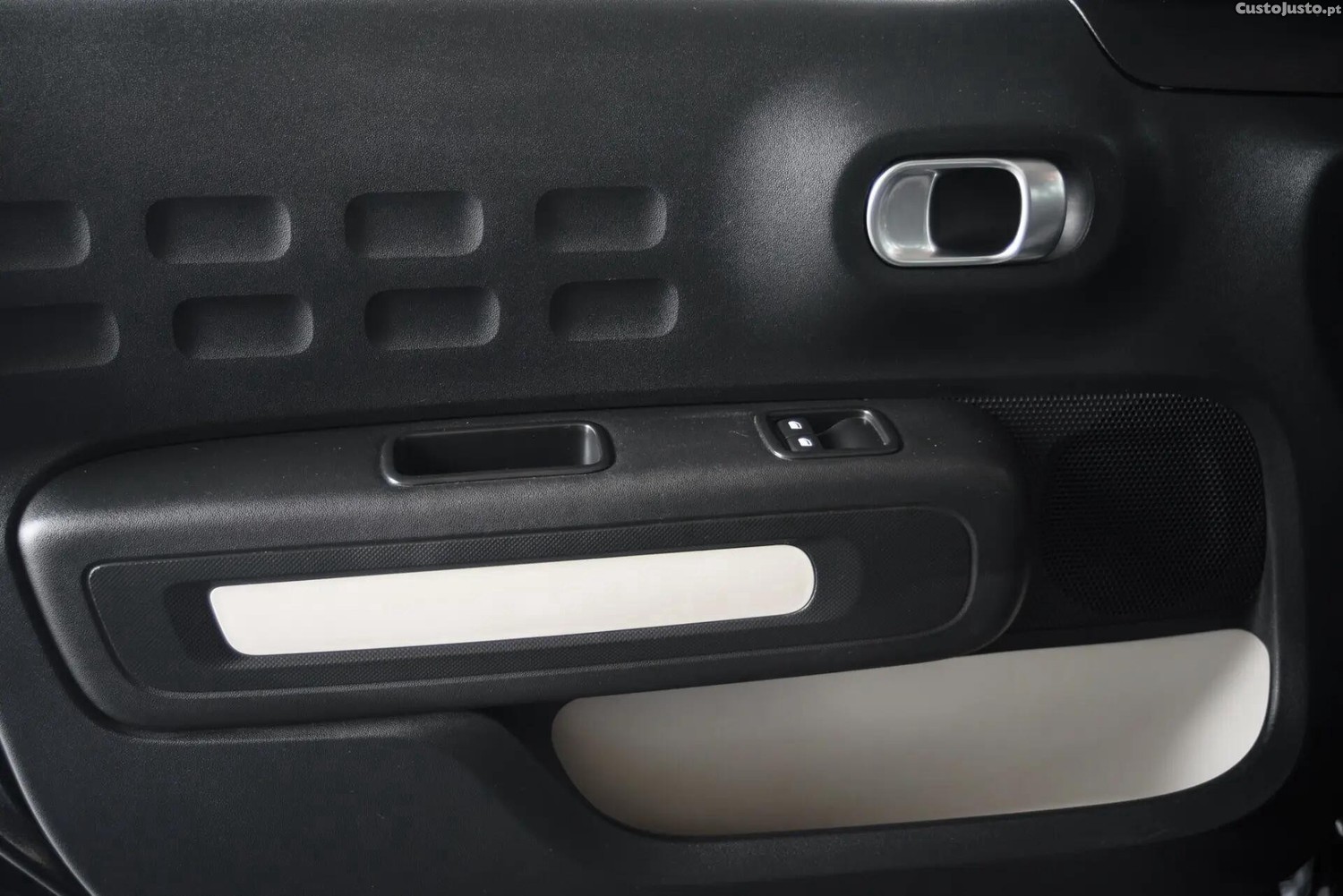 Citroën C3 1.2 PureTech Feel Pack — fotografia 11