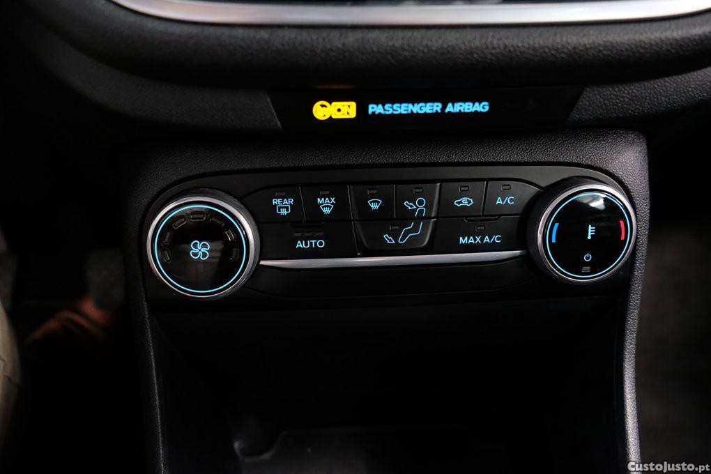Ford Fiesta 1.0 EcoBoost S&S COOL&CONNECT — fotografia 5