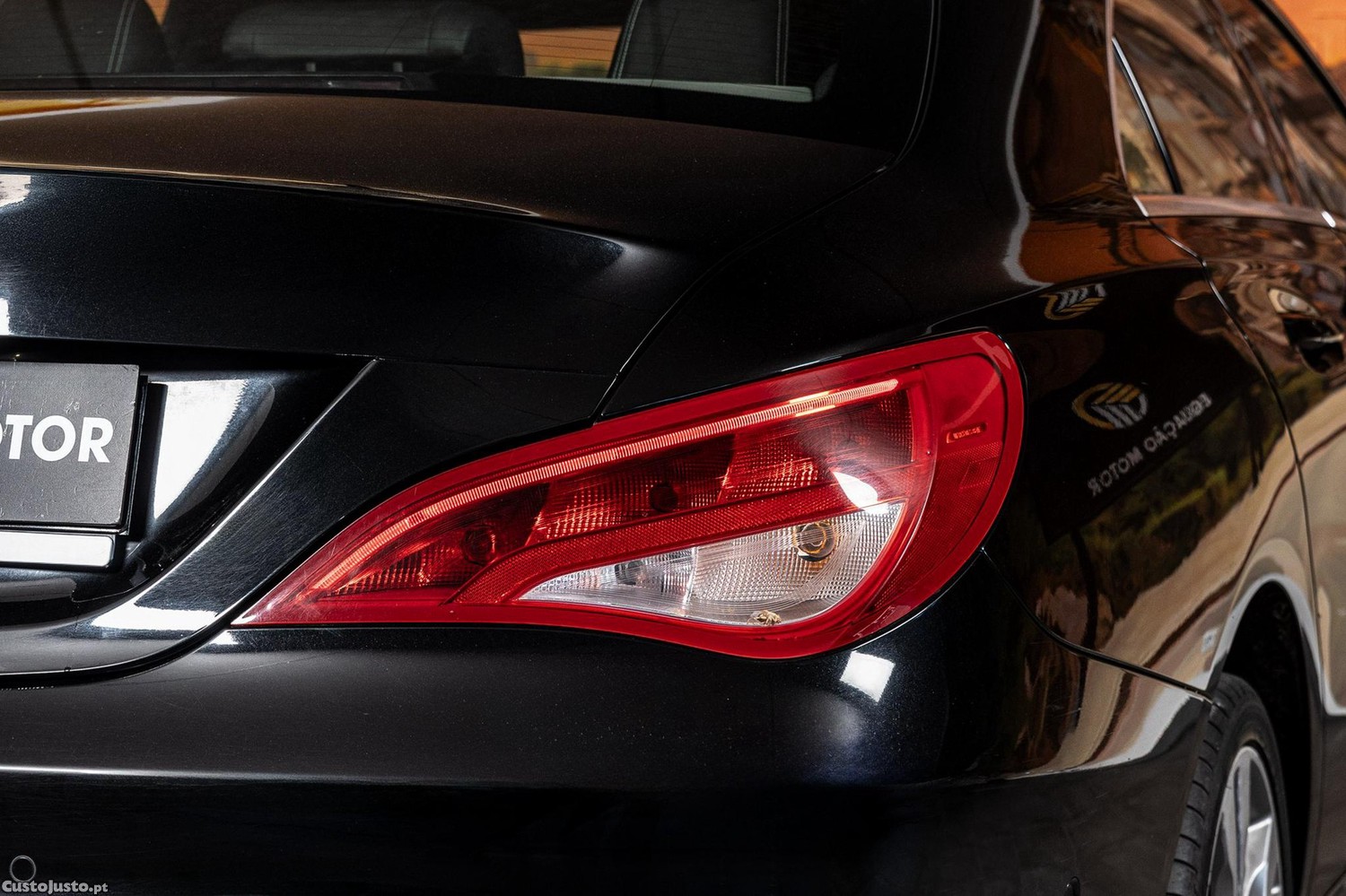 Mercedes-Benz CLA 200 d Urban Aut. — fotografia 16