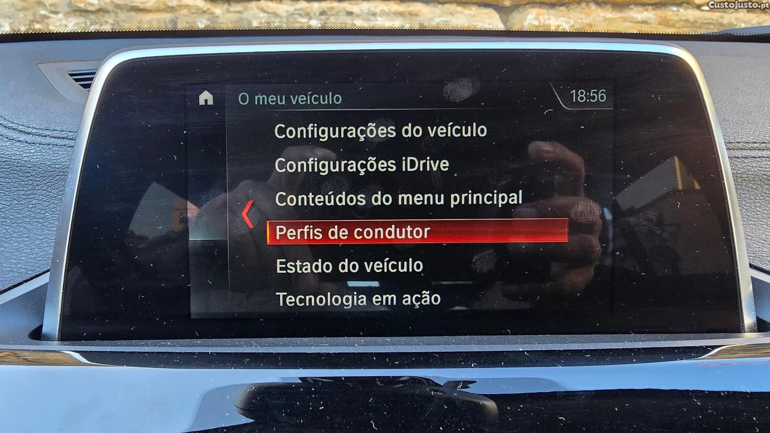 BMW X2 18 i sDrive Advantage — fotografia 6