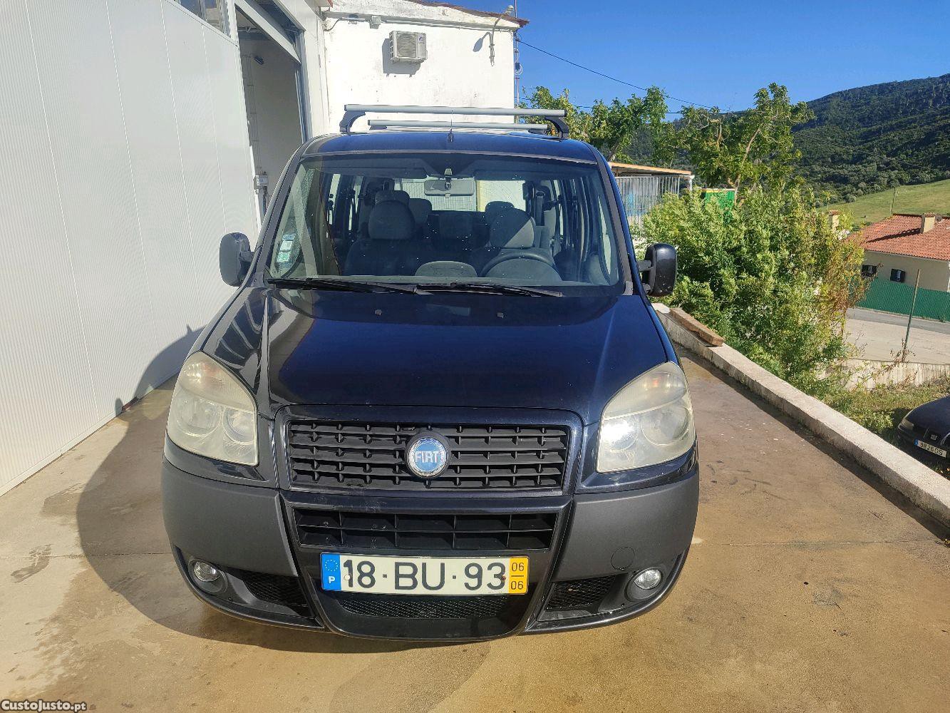 Fiat Doblo 1.3 MultiJet 7Lugares — fotografia 11