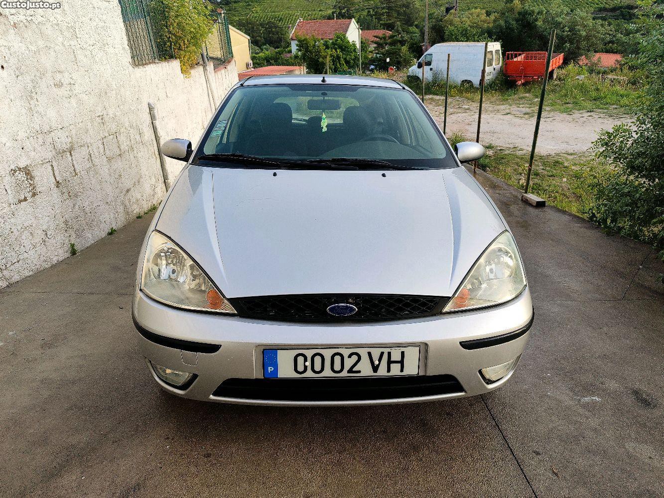 Ford Focus 1.6 Ghia 31.000km — fotografia 7