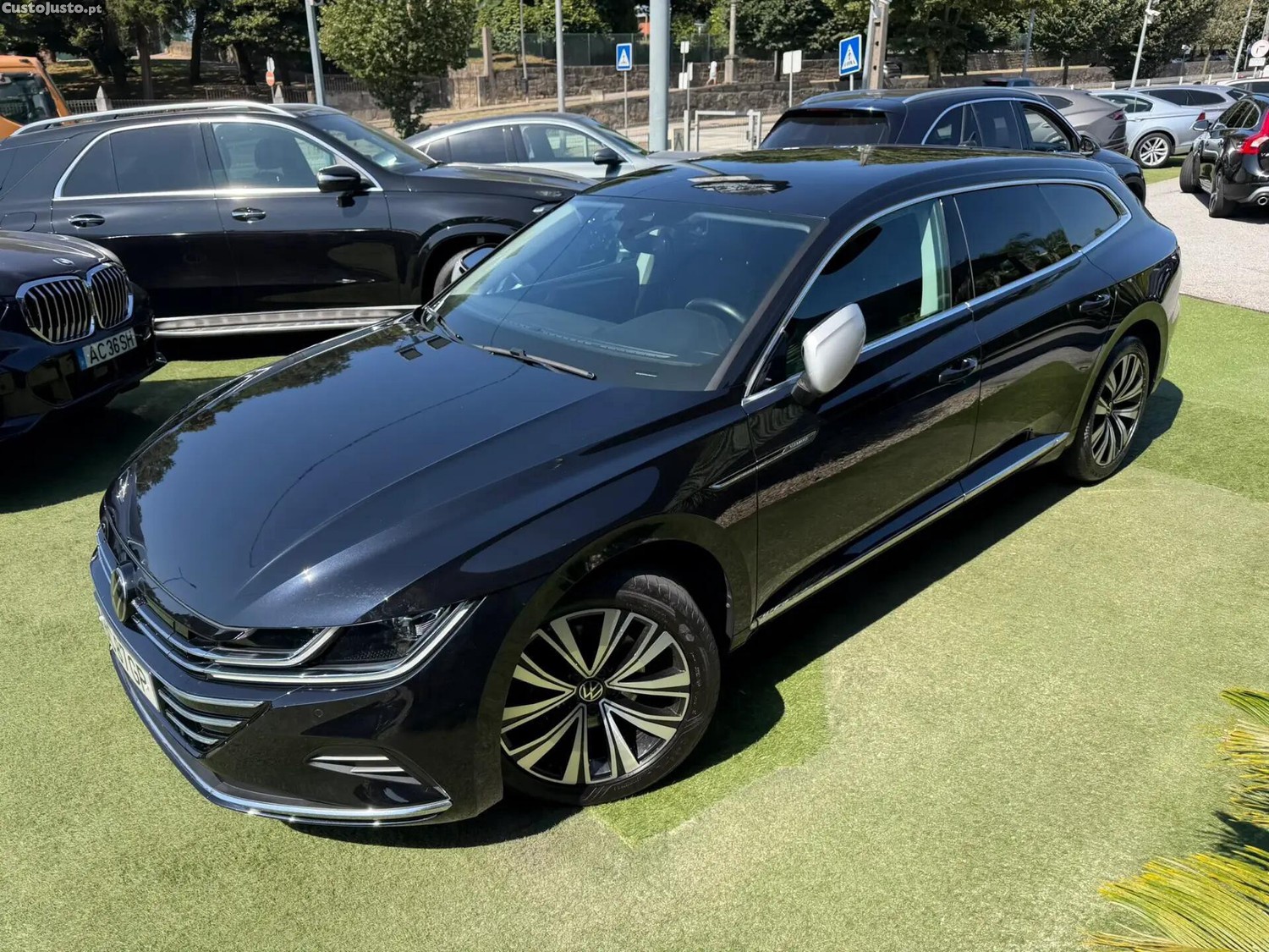 Volkswagen Arteon 1.4 TSI eHybrid Elegance — fotografia 26