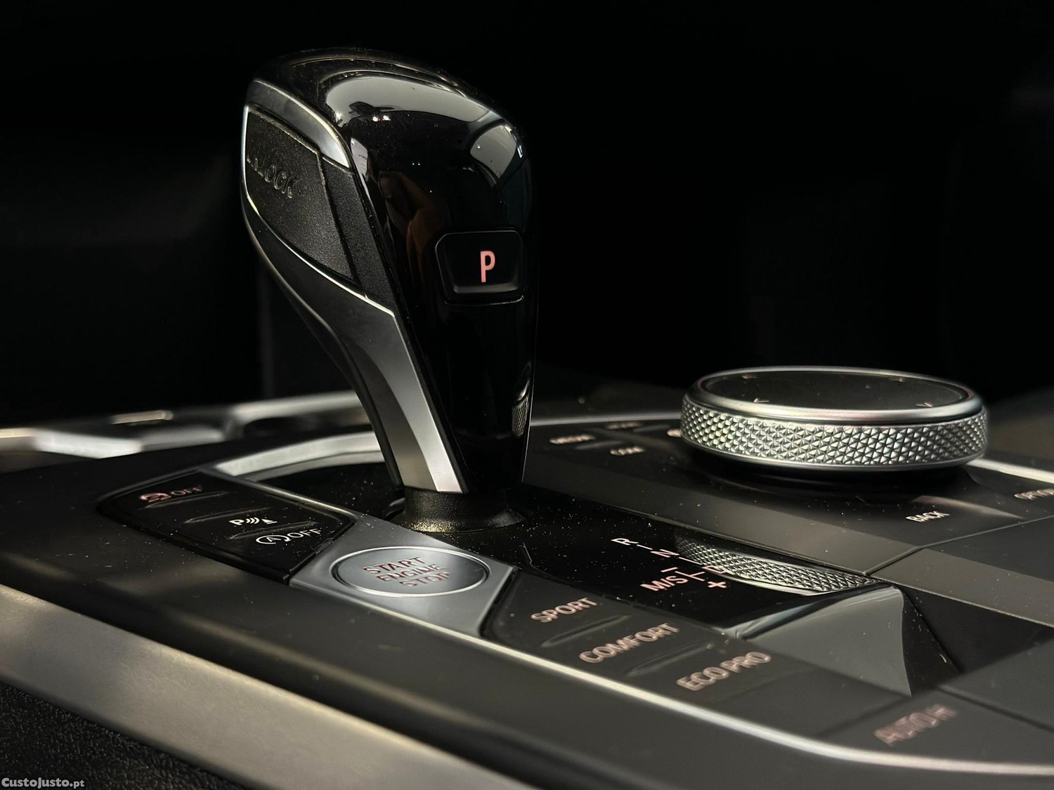 BMW 116 d Advantage Auto — fotografia 10