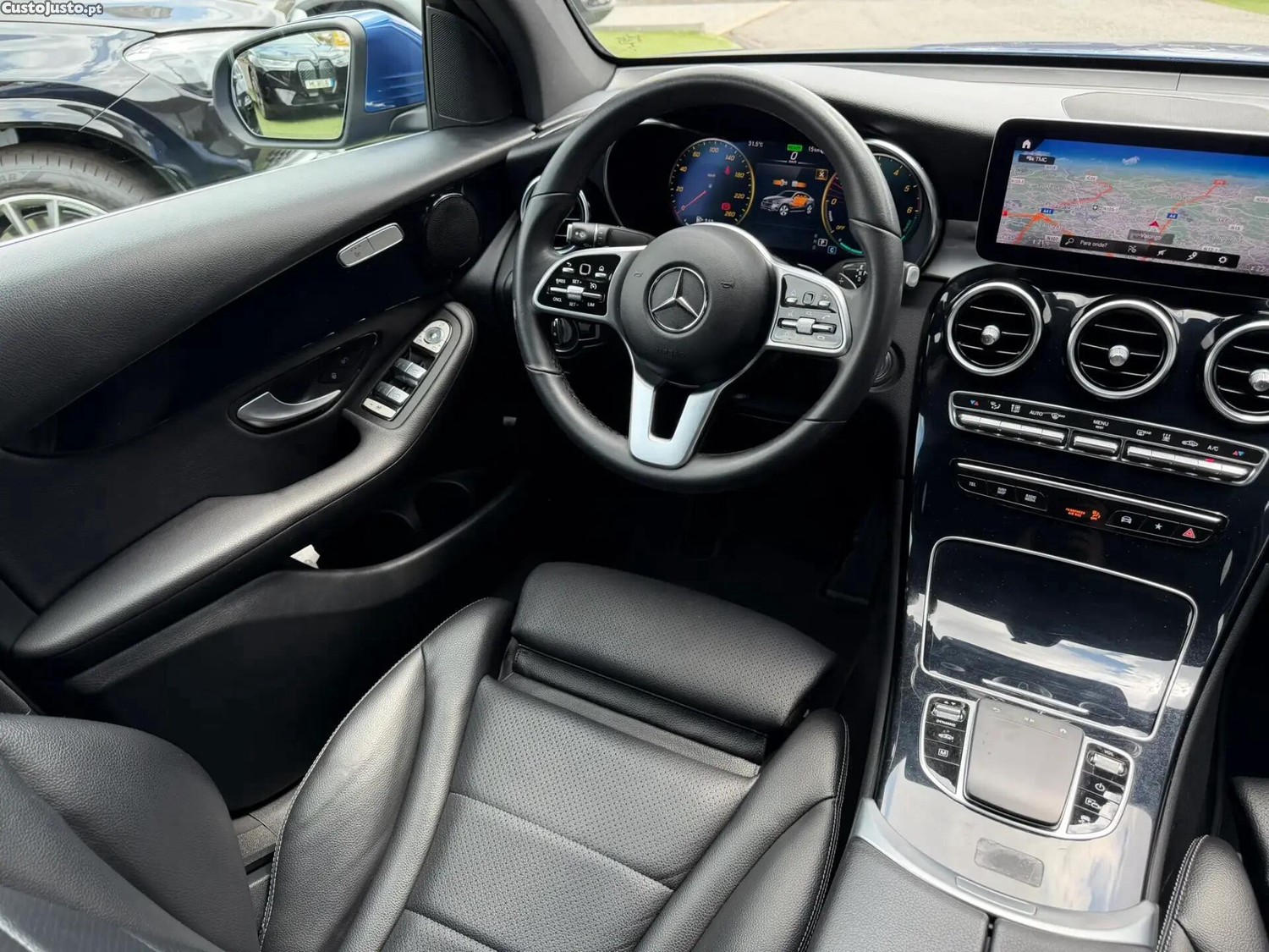 Mercedes-Benz GLC 300 de Coupé 4Matic — fotografia 9