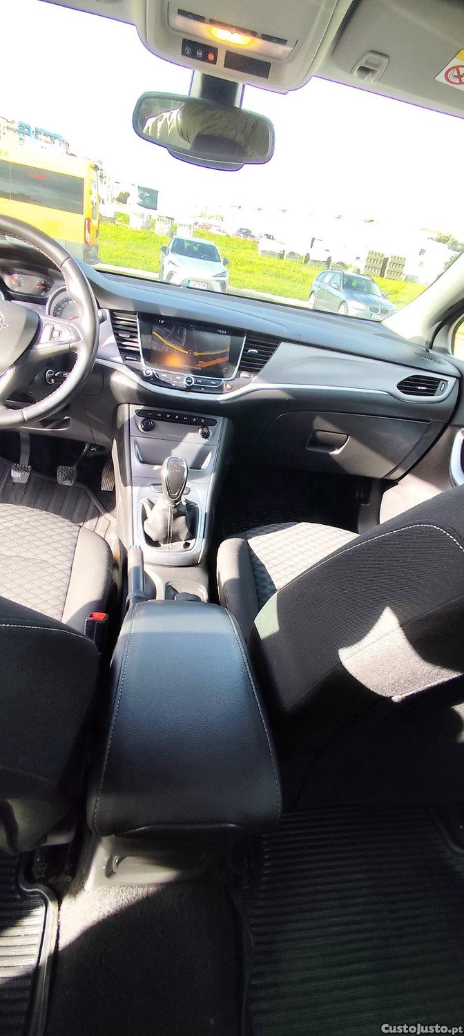 Opel Astra SW — fotografia 5