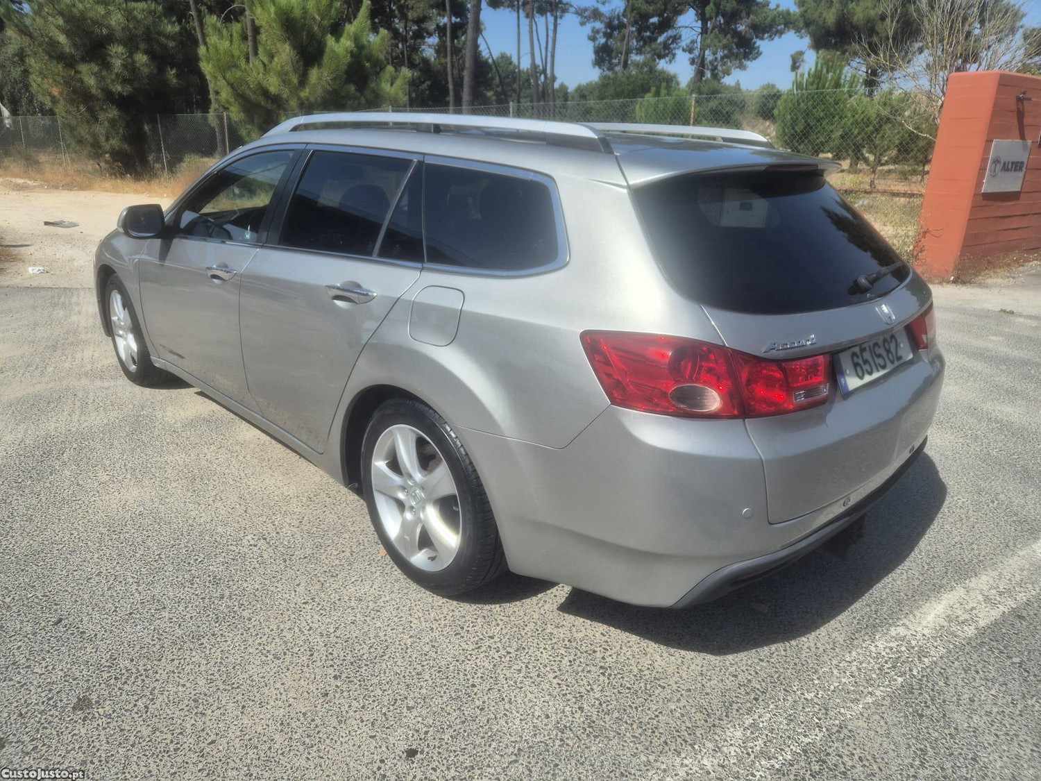 Honda Accord 2.2 I-Dtec — fotografia 10