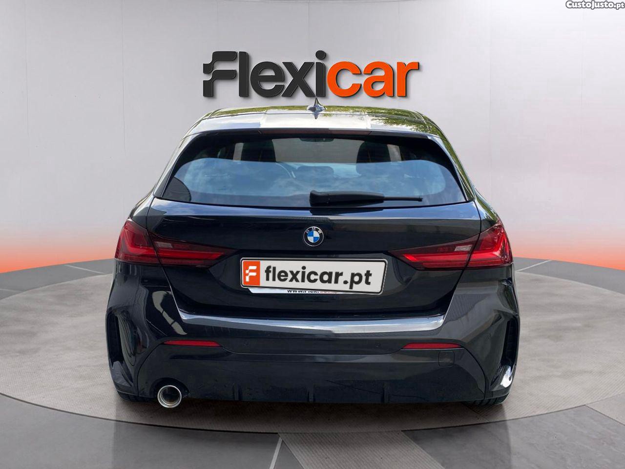 BMW 116 d Pack M — fotografia 11