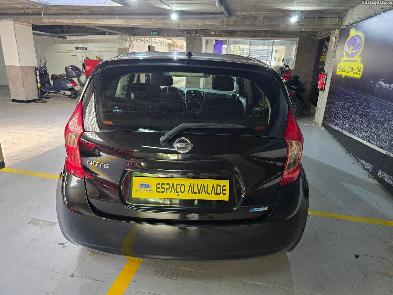 Nissan Note 1.2 Acenta — fotografia 15