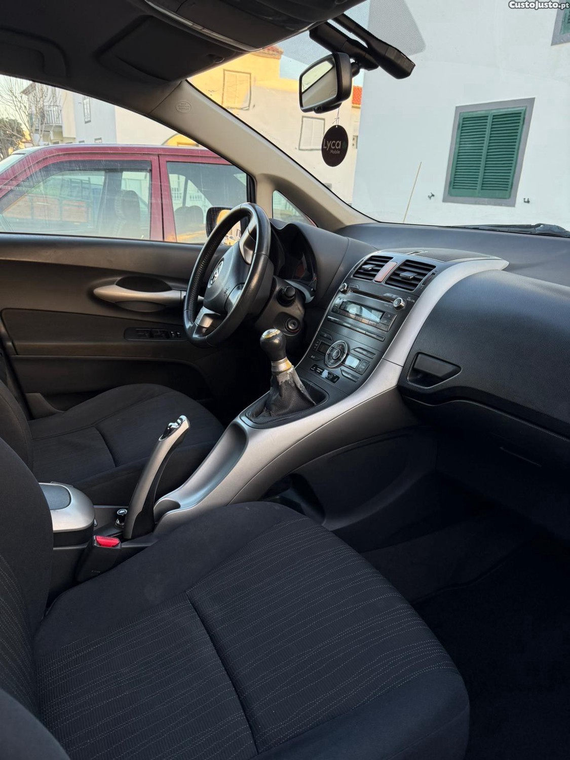 Toyota Auris D4D — fotografia 5