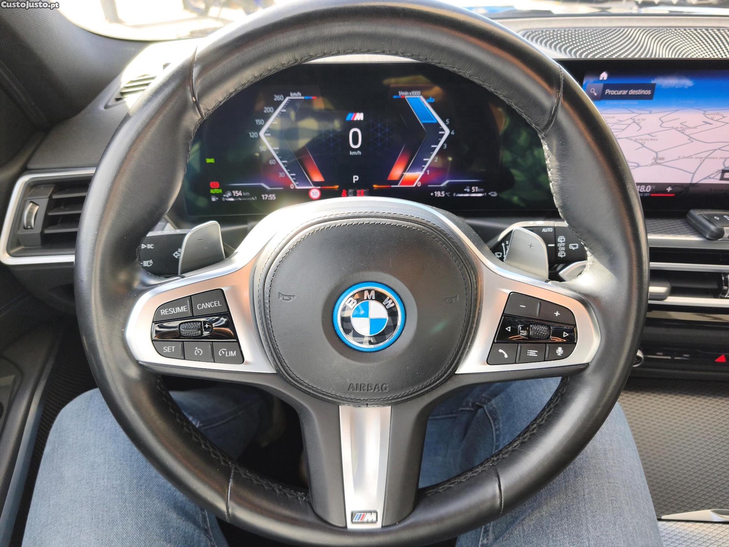 BMW 320 e Touring Pack M PHEV Nacional — fotografia 13