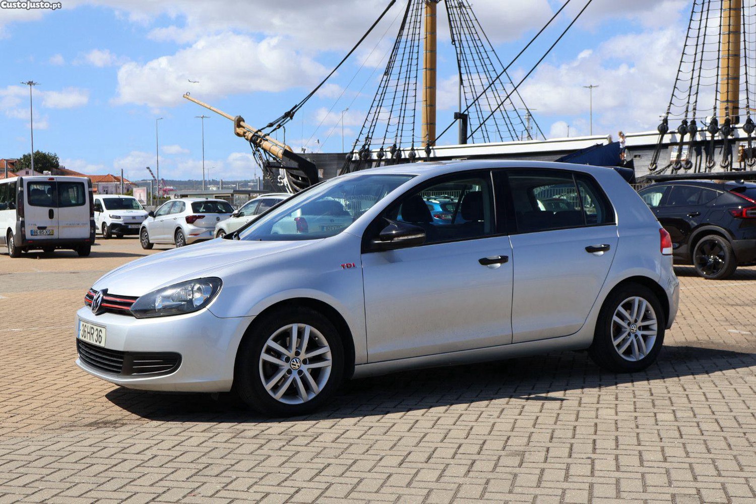 Volkswagen Golf 2.0 Tdi 5 Portas — fotografia 19