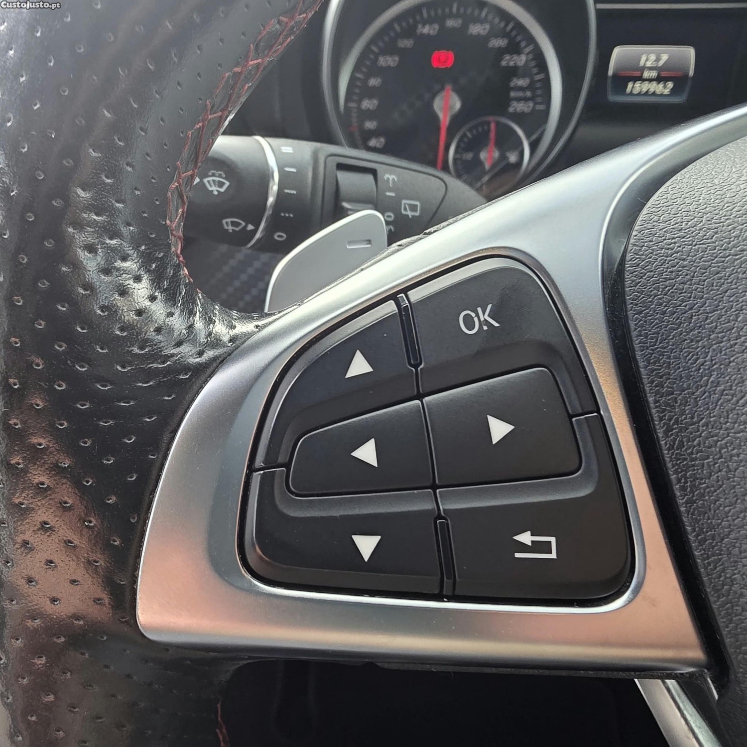 Mercedes-Benz A 200 d AMG Line Aut. — fotografia 6