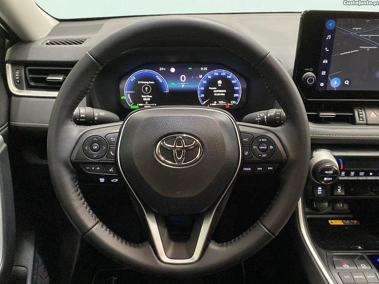 Toyota RAV4 Collection — fotografia 14