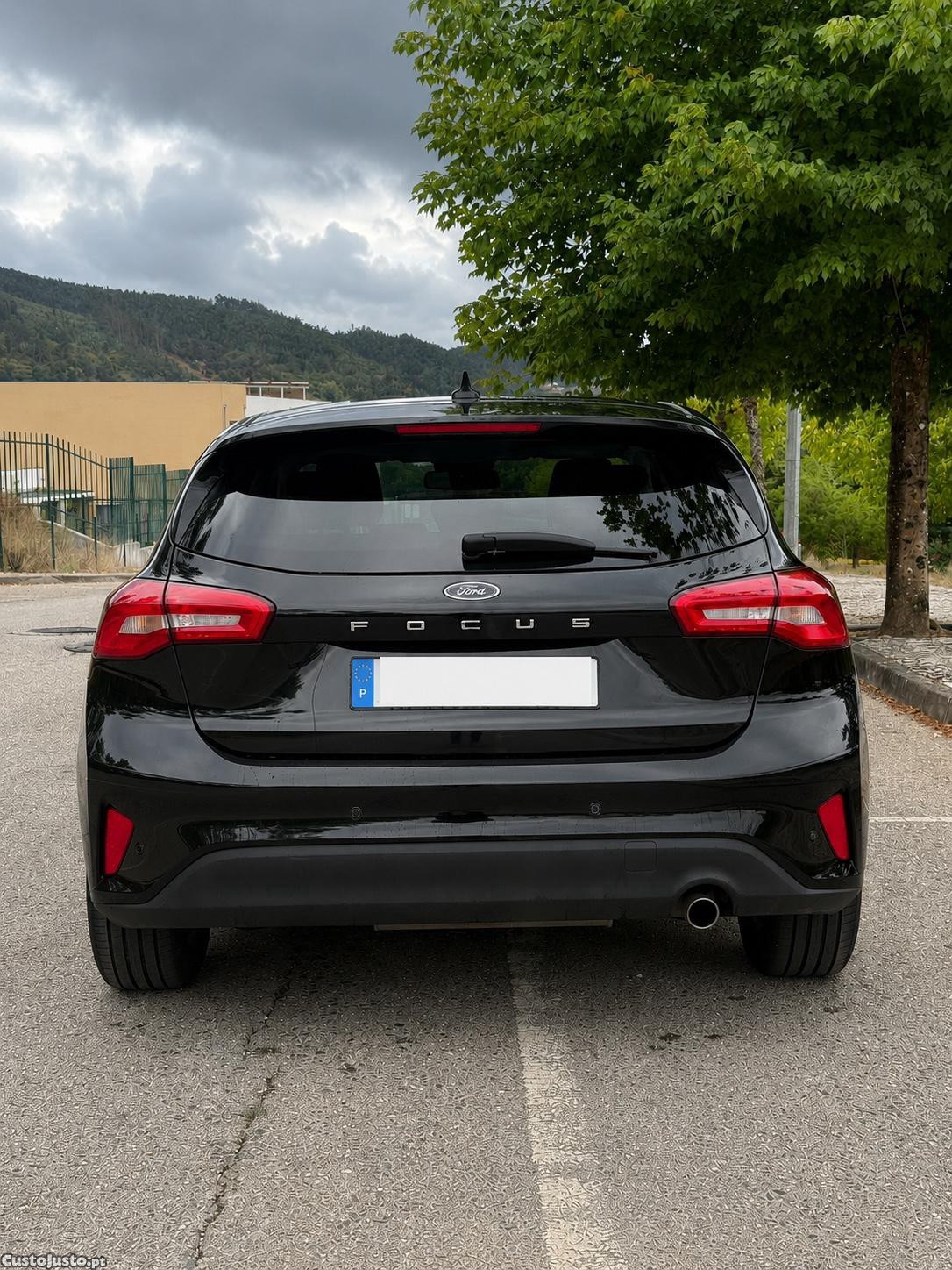 Ford Focus 1.5 EcoBlue — fotografia 6