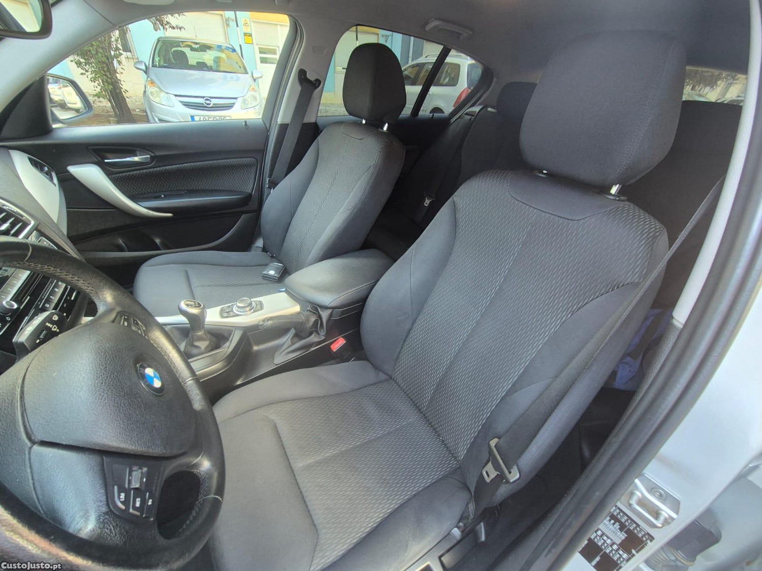 BMW 116 D — fotografia 2