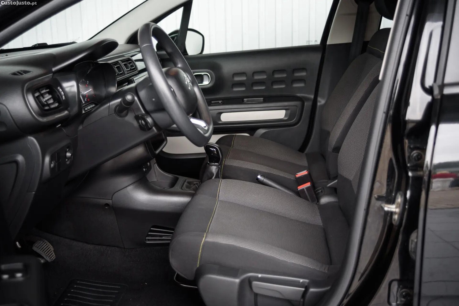 Citroën C3 1.2 PureTech Feel Pack — fotografia 10