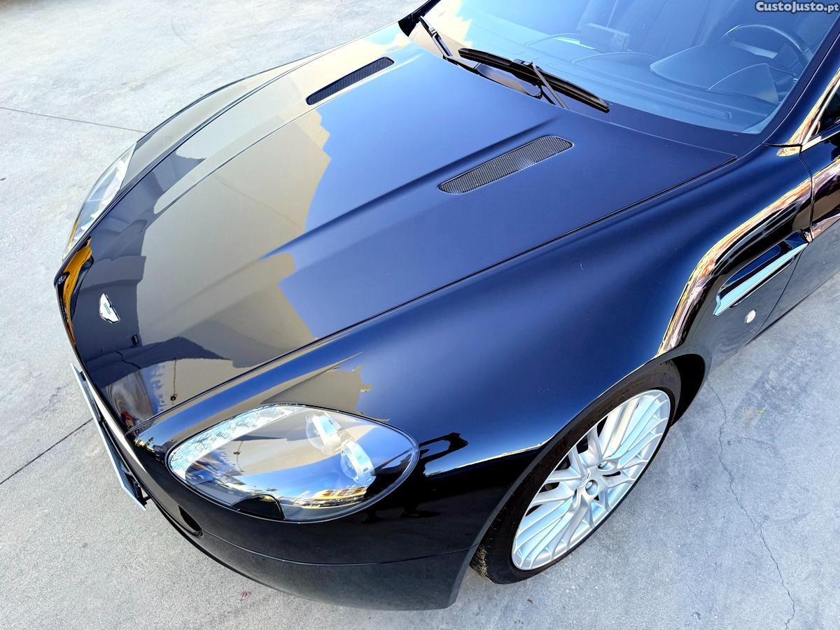 Aston Martin Vantage Sport Shift — fotografia 7