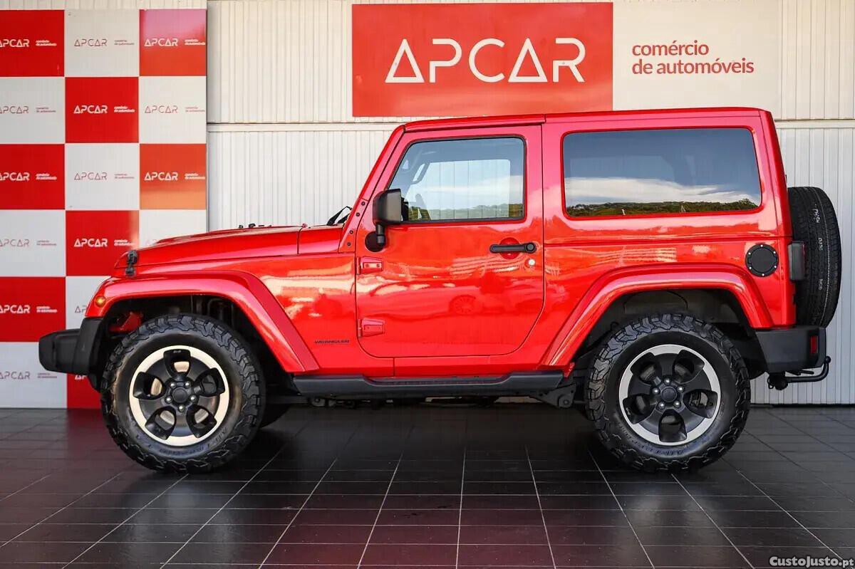 Jeep Wrangler 2.8 CRD Auto Sport — fotografia 26