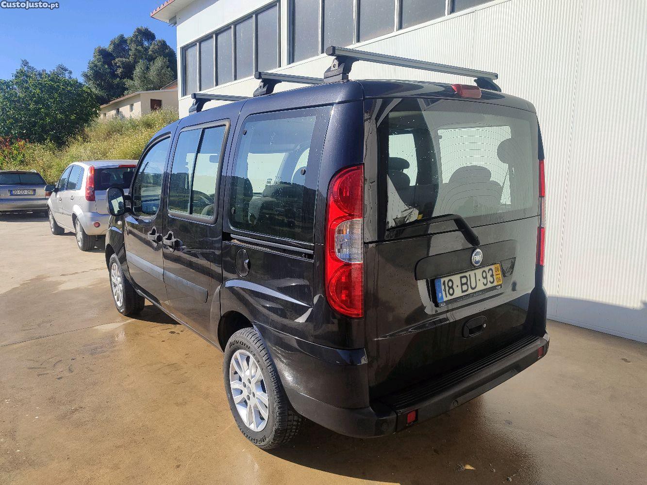 Fiat Doblo 1.3 MultiJet 7Lugares — fotografia 9