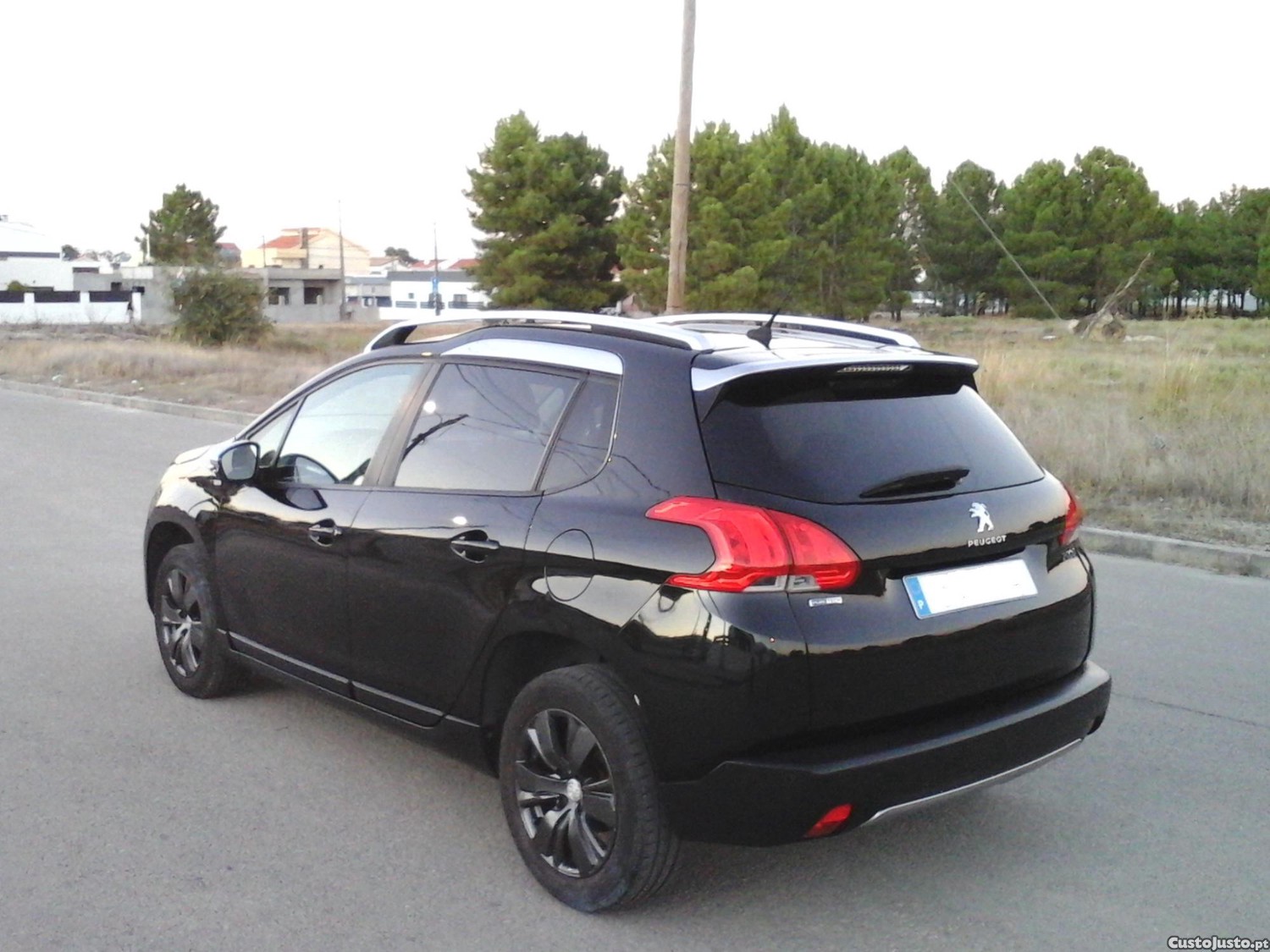 Peugeot 2008 1.6 HDi Style em excelente estado 12/2015 — fotografia 9