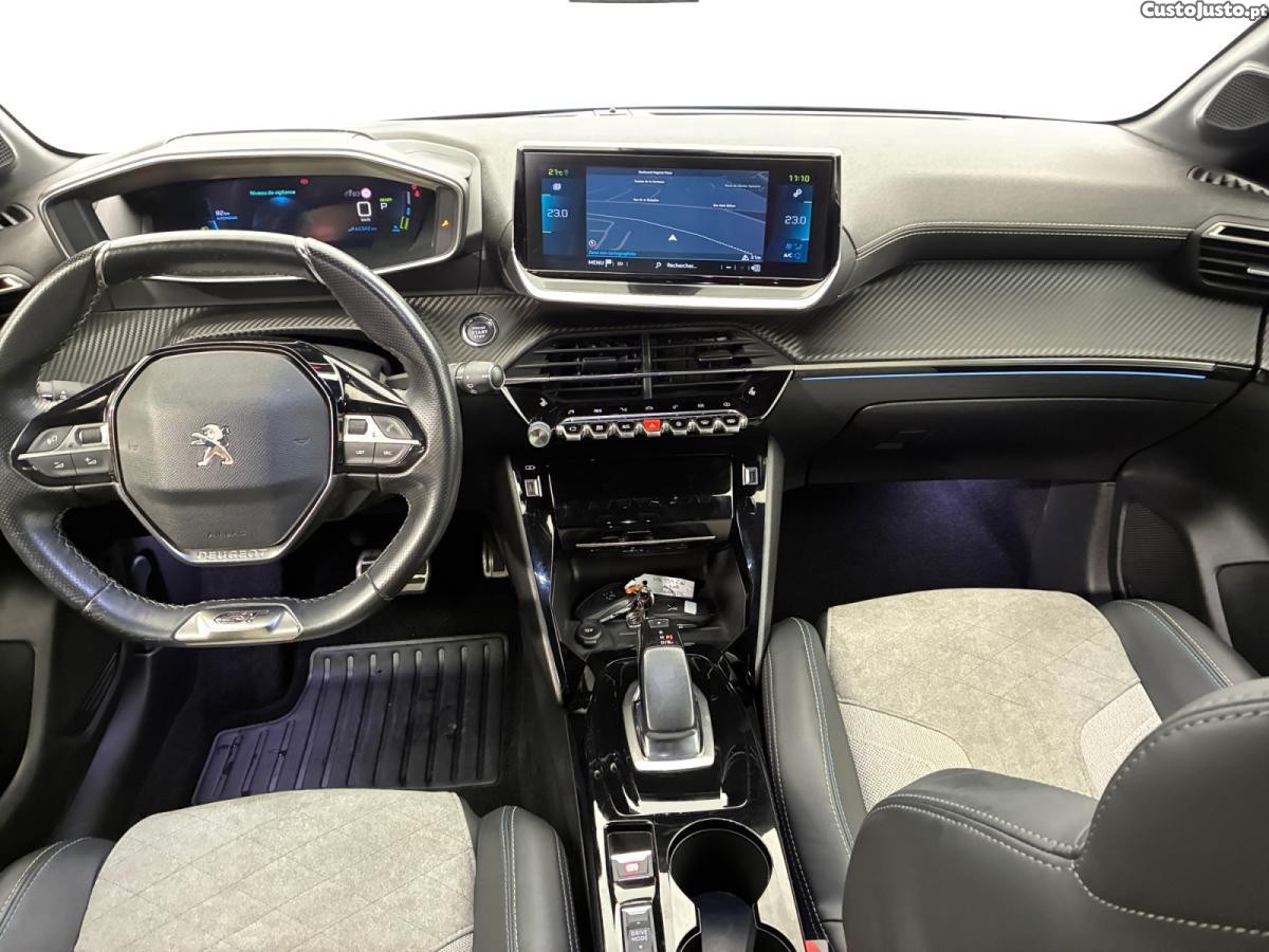 Peugeot 208 50 kWh GT — fotografia 8