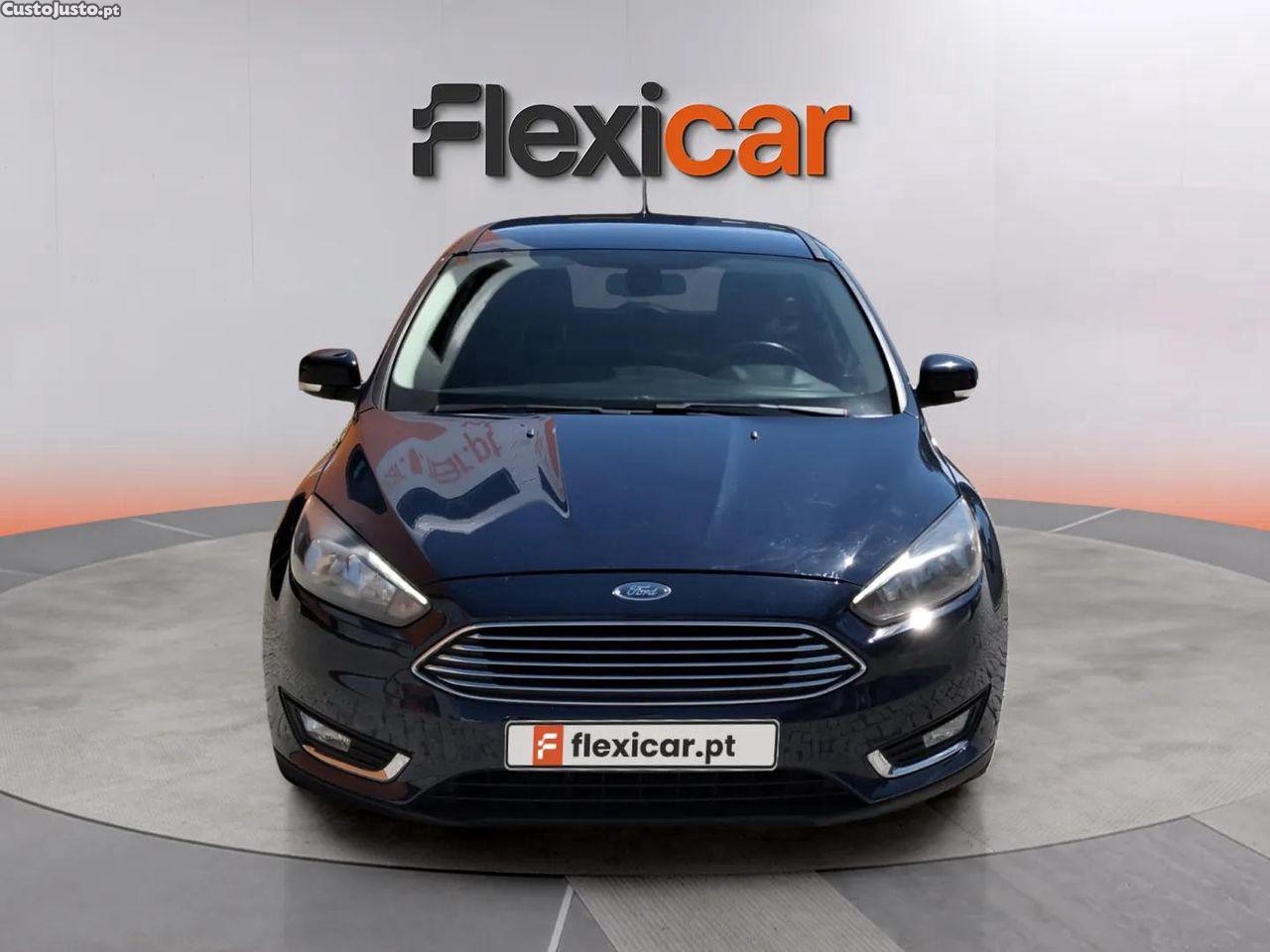 Ford Focus SW 1.0 EcoBoost Titanium Aut. - 17 foto 2