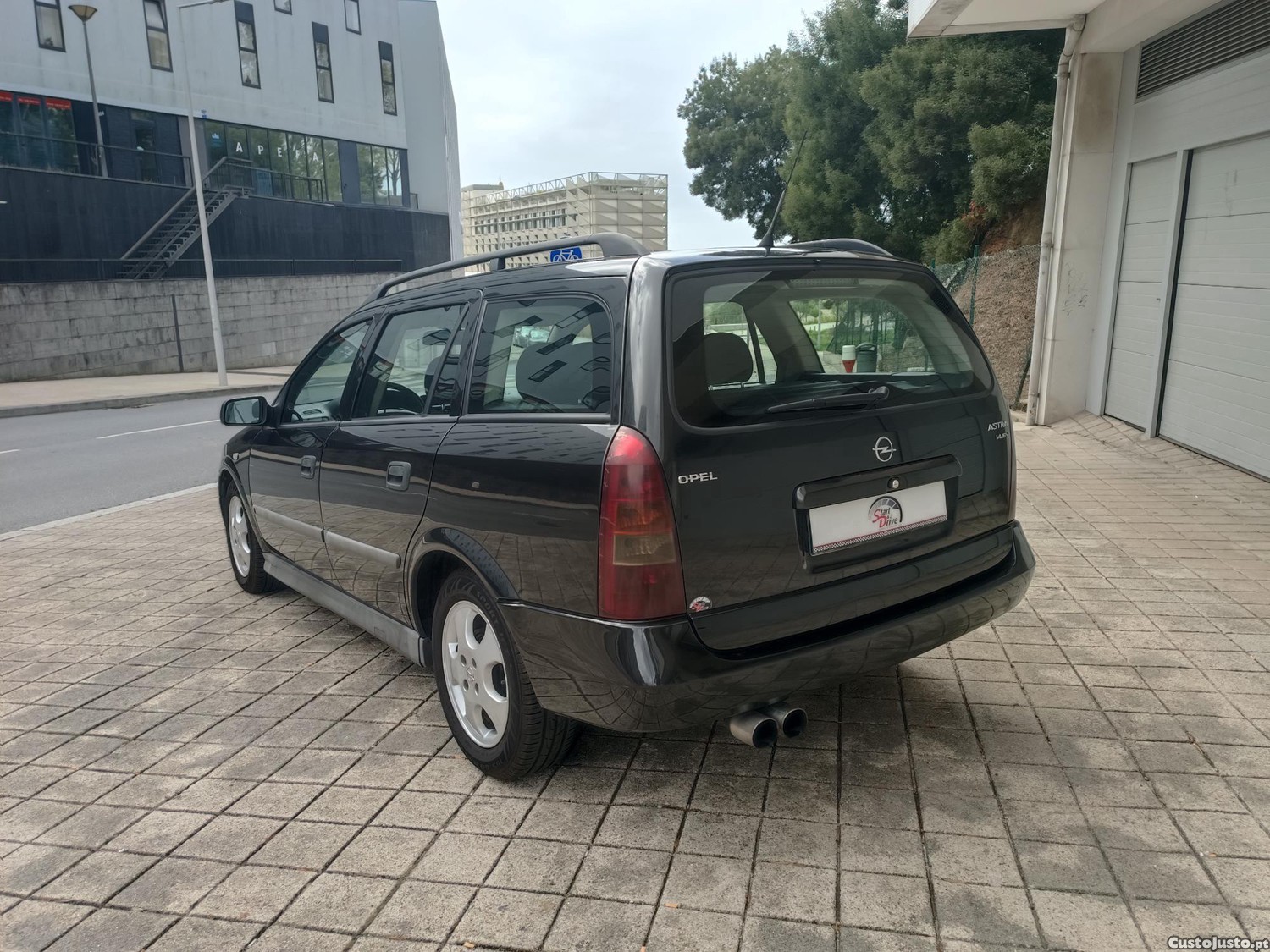 Opel Astra caravan 1.4 16v de 2000 — fotografia 12