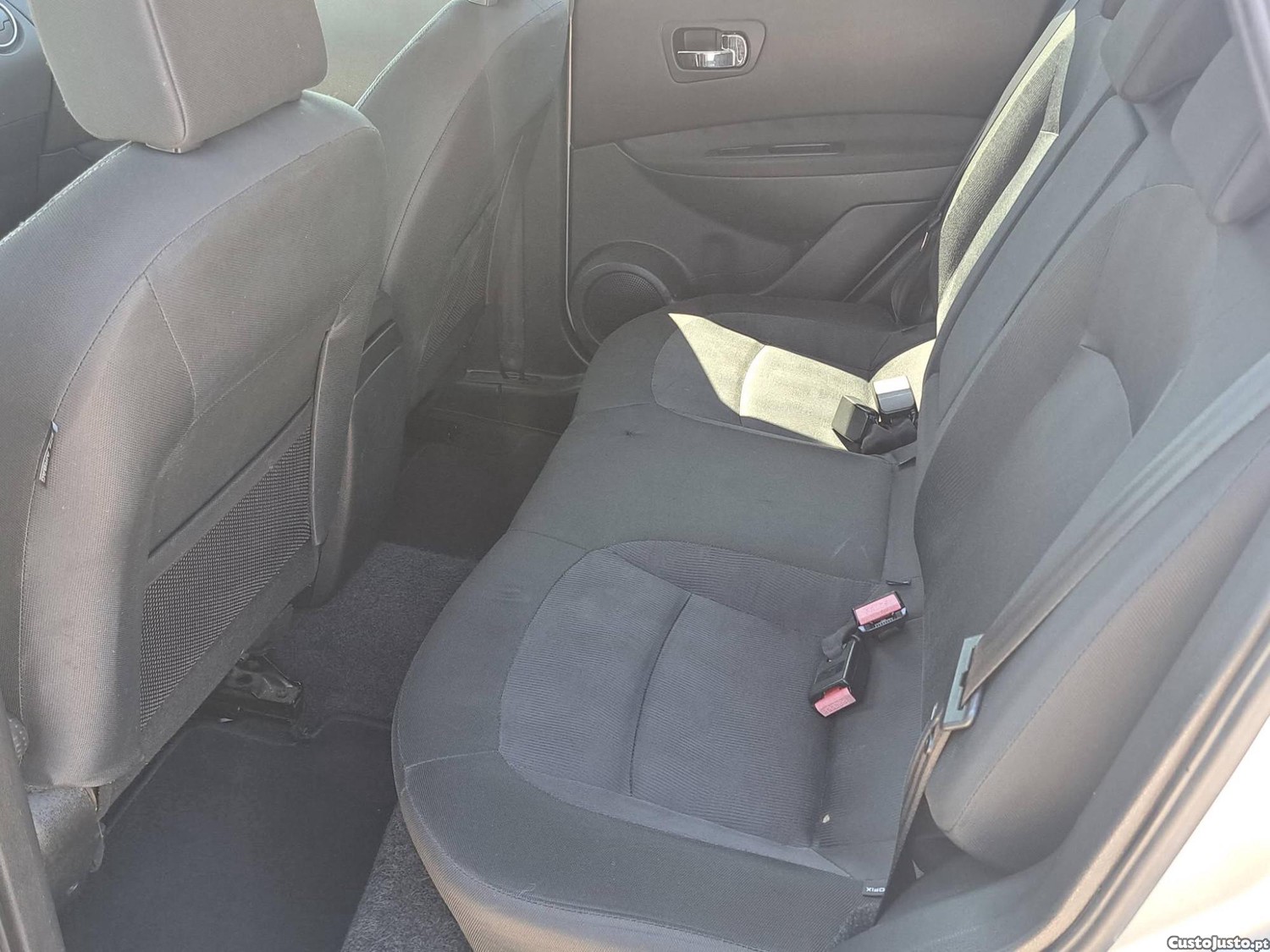 Nissan Qashqai 2.0 DCI Tekna 4.4 Auto 150 cv — fotografia 14