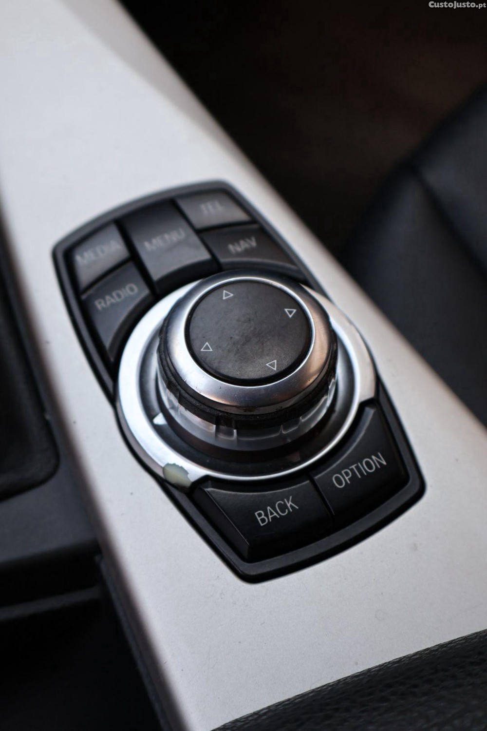 BMW 318 D - Touring — fotografia 3