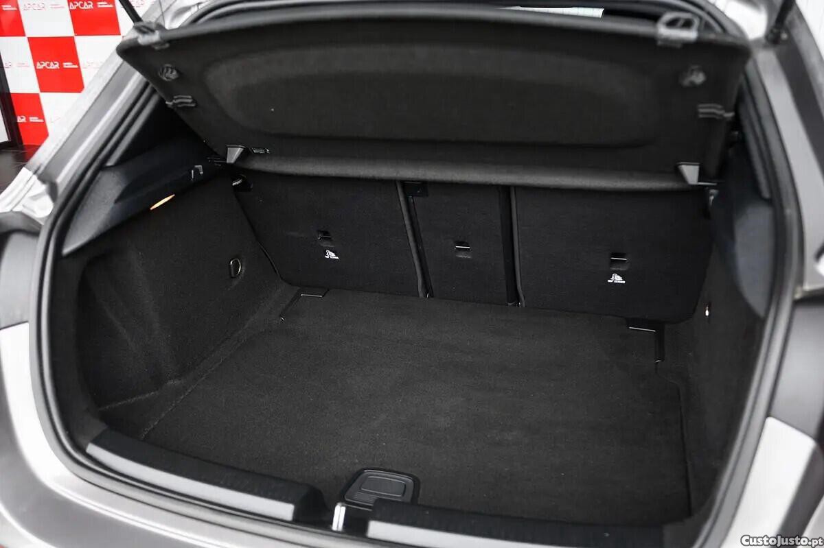 Mercedes-Benz A 180 d Style Aut. — fotografia 20