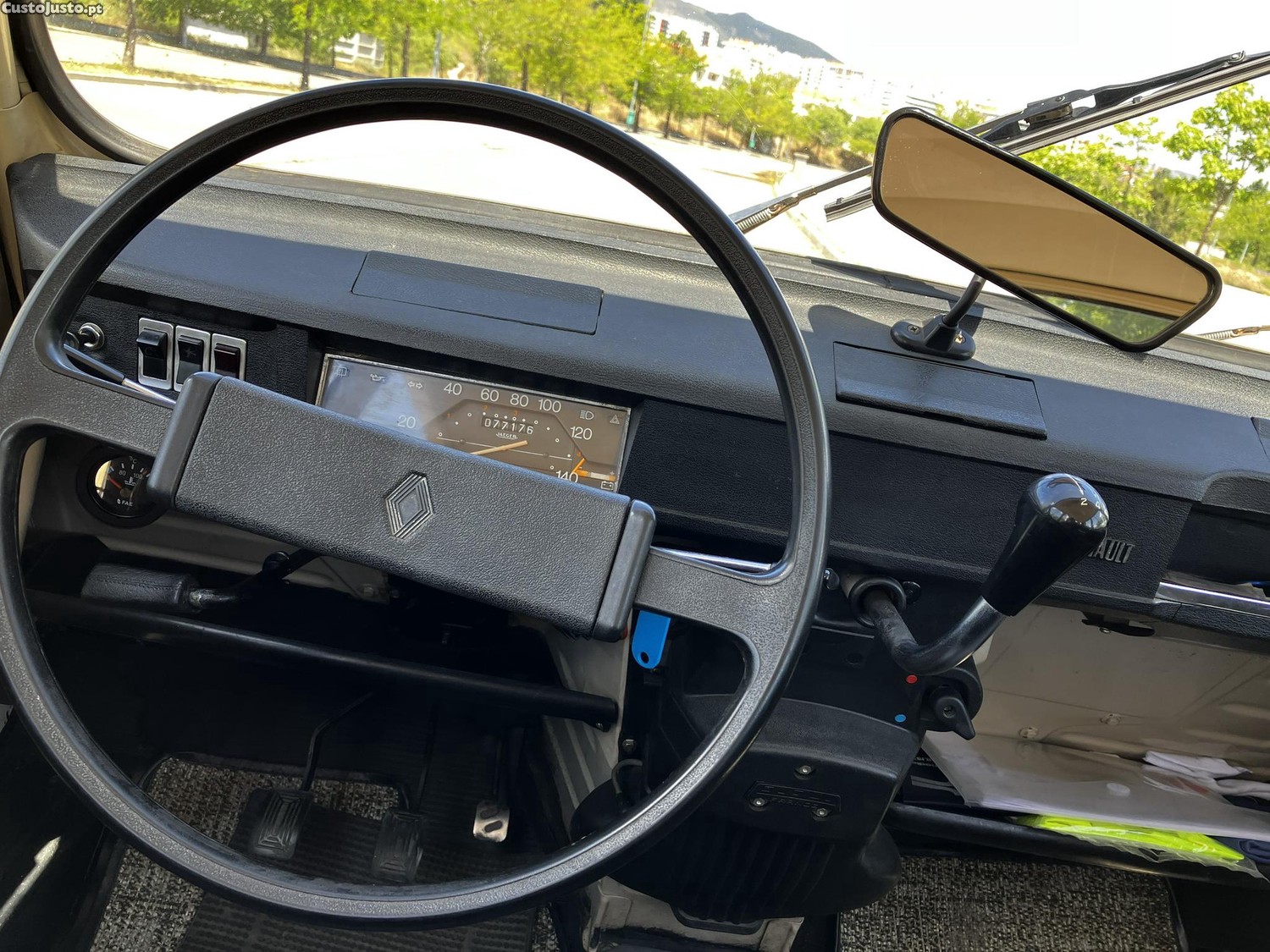 Renault 4 4L RL — photo 2