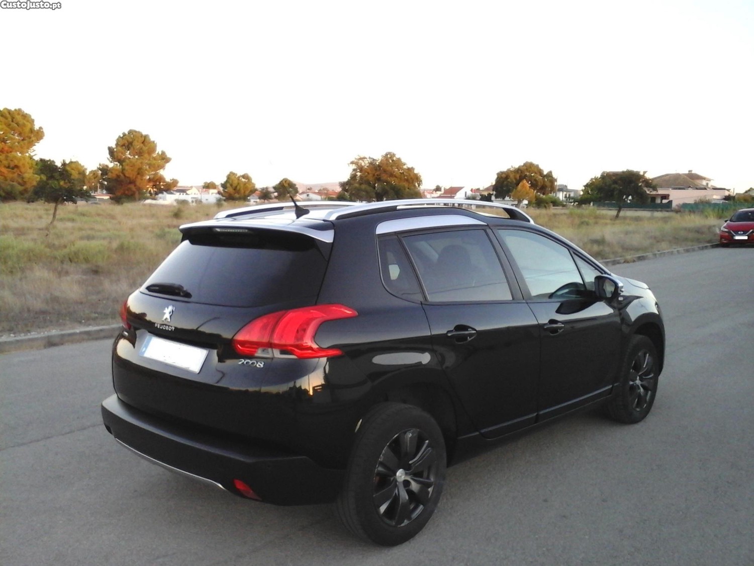Peugeot 2008 1.6 HDi Style em excelente estado 12/2015 — fotografia 11