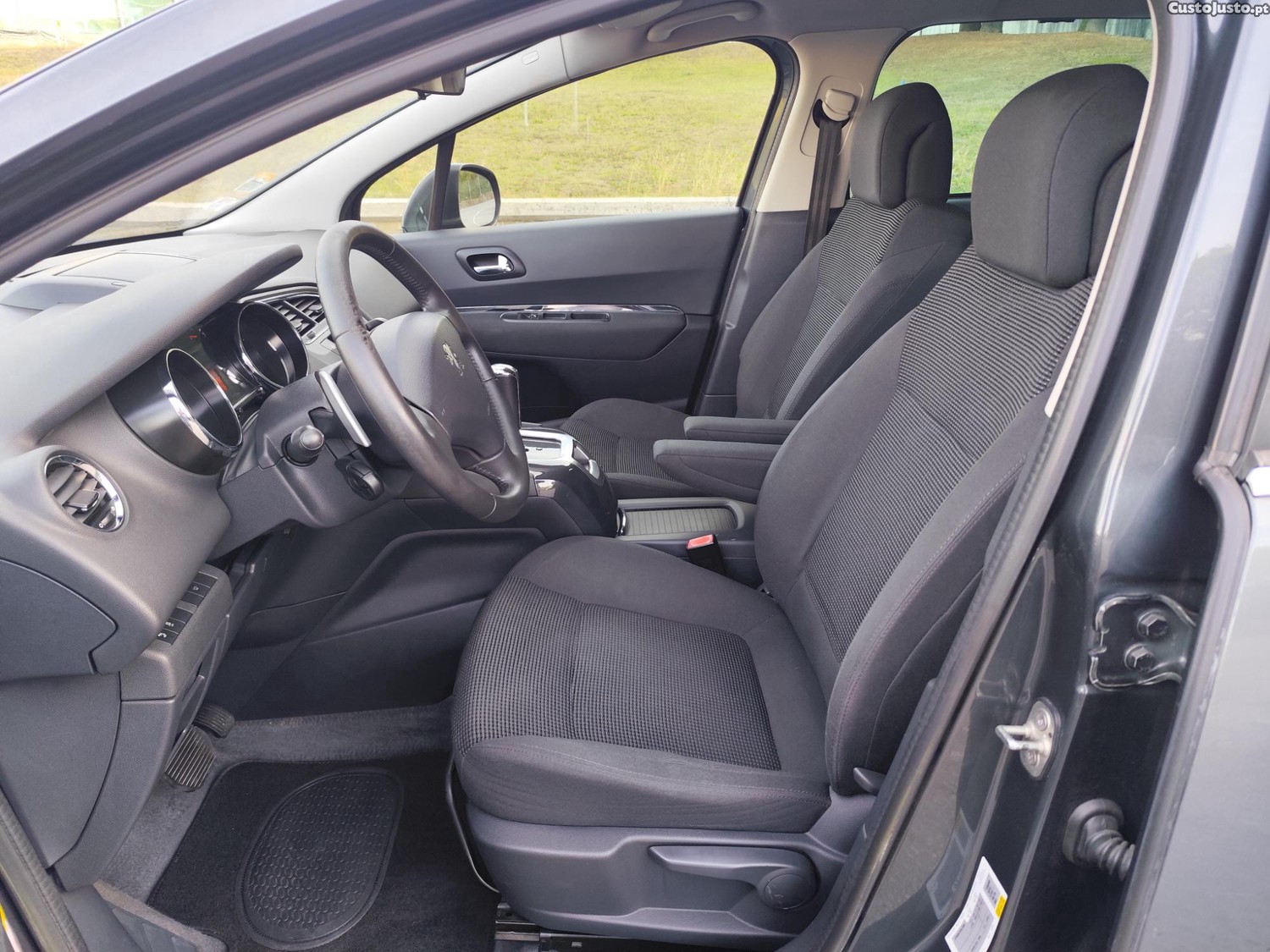 Peugeot 5008 1.6 HDI 7 lugares — fotografia 5