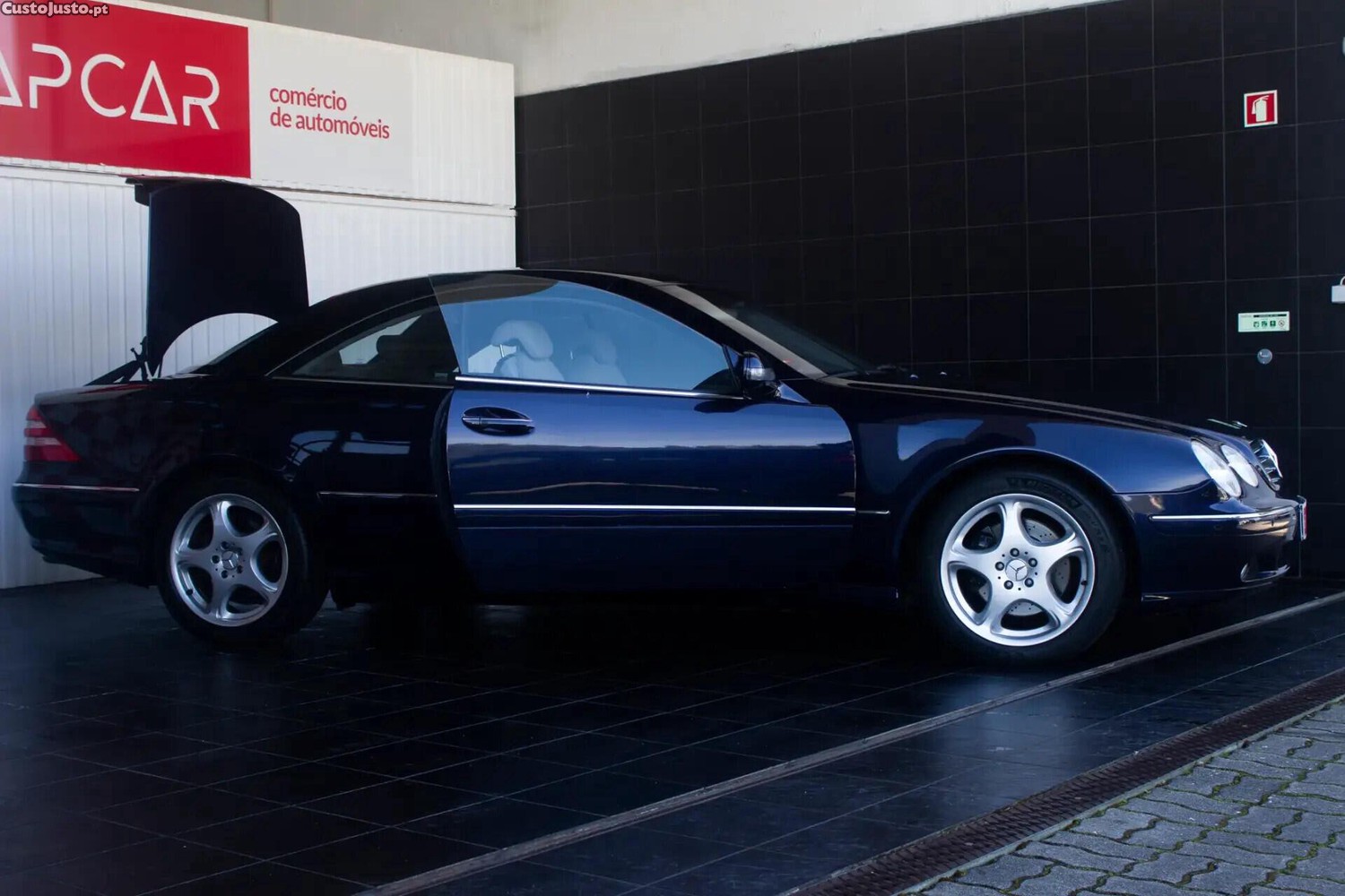 Mercedes-Benz CL 500 Coupé — fotografia 25