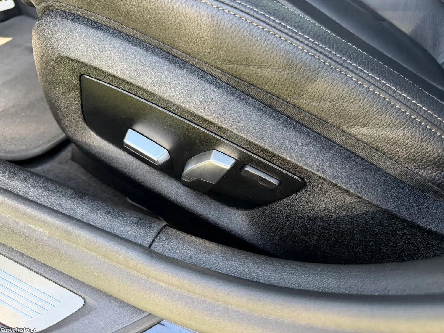 BMW 520 e Pack M — fotografia 16
