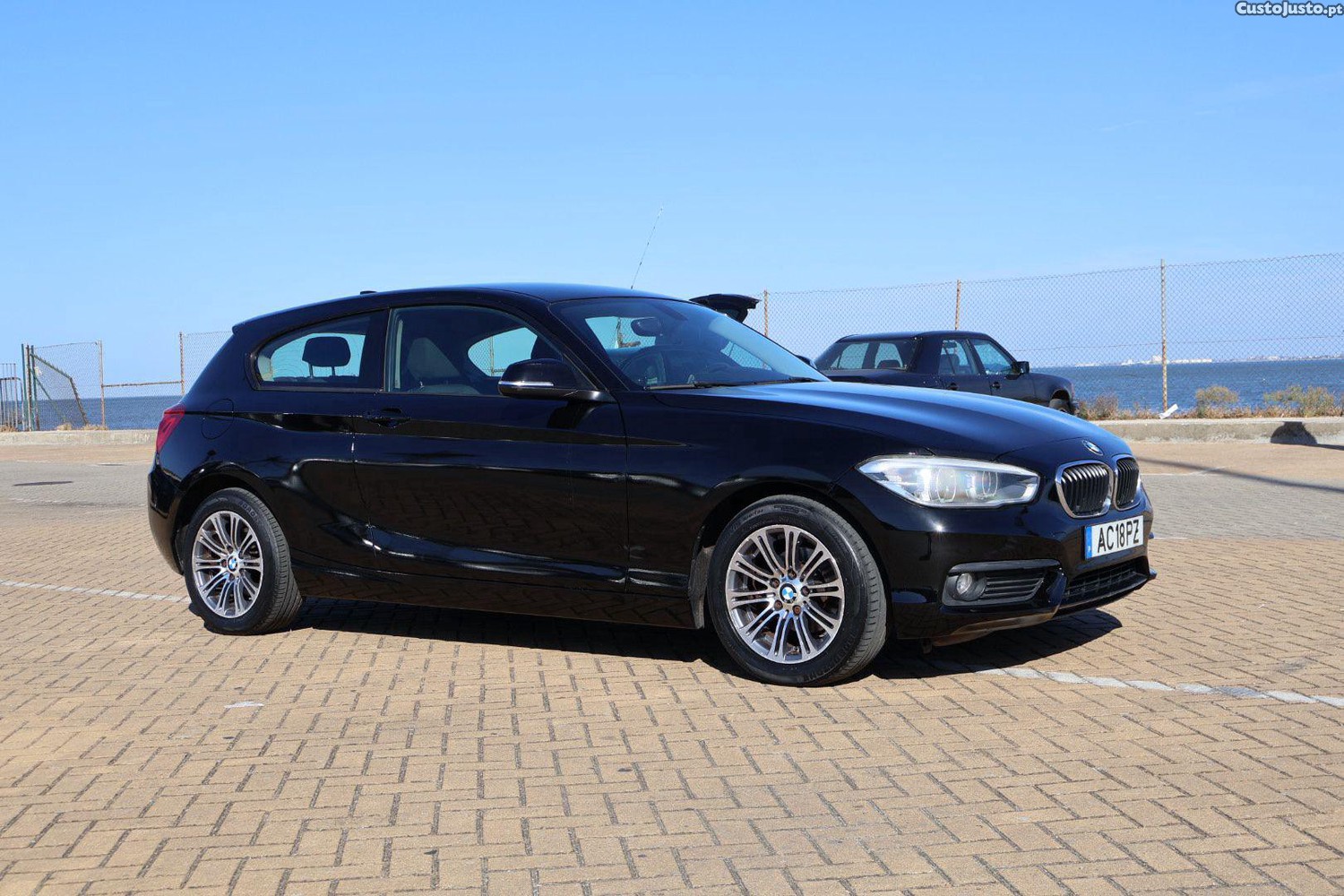 BMW 116 D Cx Automática — fotografia 4