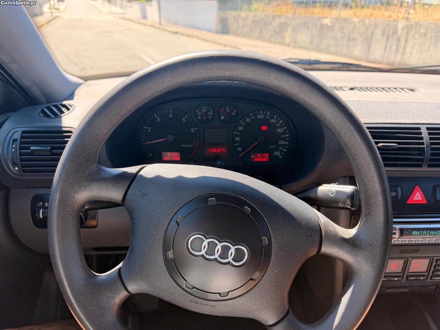 Audi A3 1.6 — fotografia 9